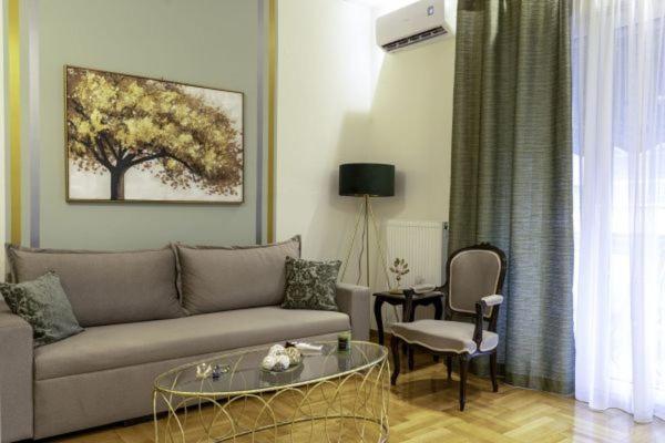 G102 Κεντρικό Πολυτελές Διαμέρισμα Leilighet Volos Eksteriør bilde